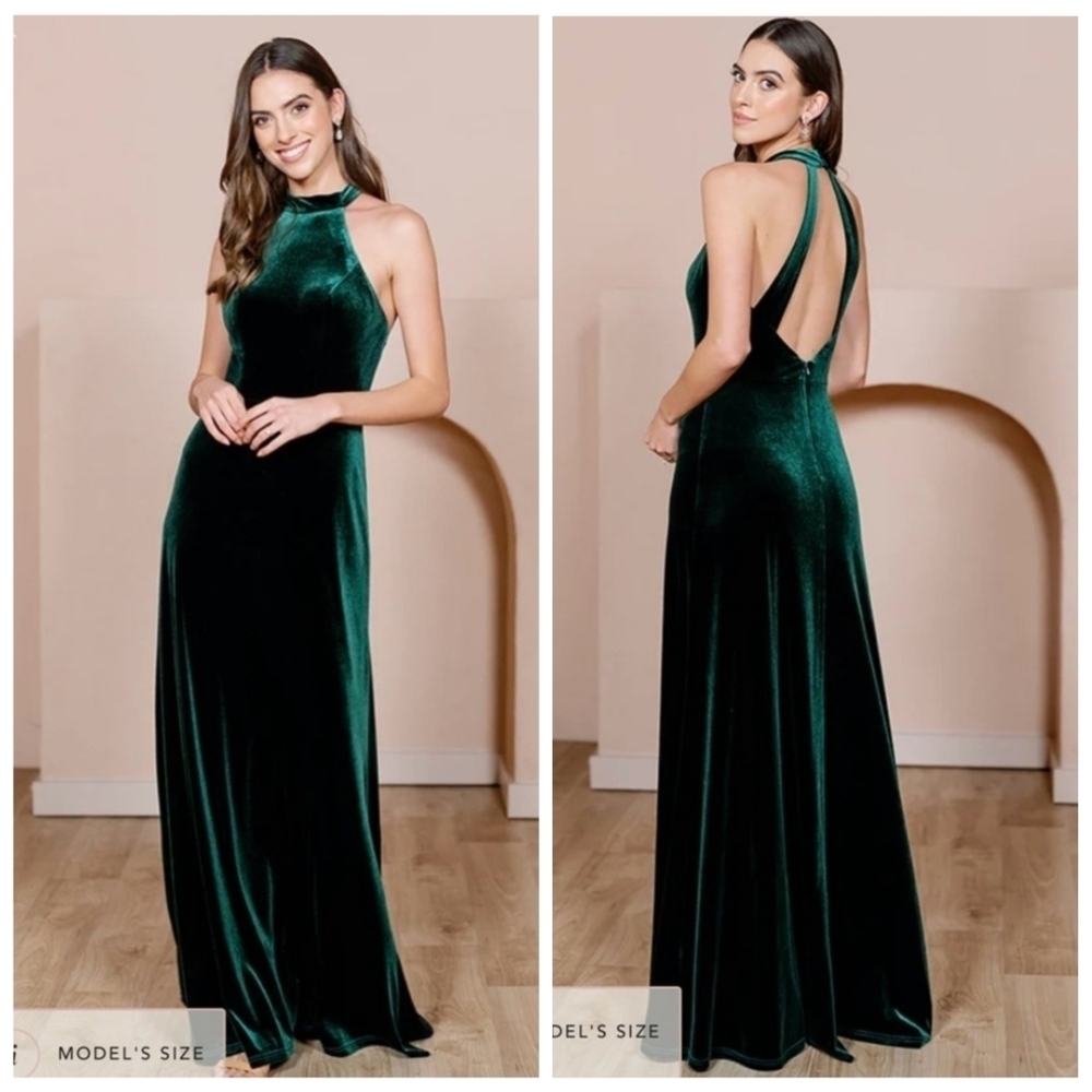 Revelry Tori Velvet Emerald Green Gown Halter Top Sleeveless Open Back Wedding 4